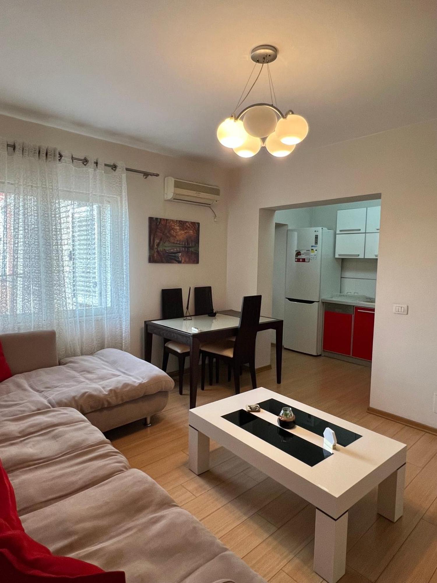 Blloku Family Apartment Tirana Buitenkant foto